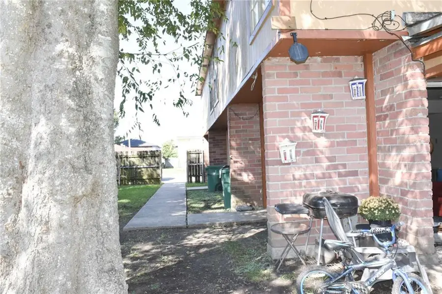 1209-11 Lochlomand Drive, Harvey, LA 70058 - Image #2