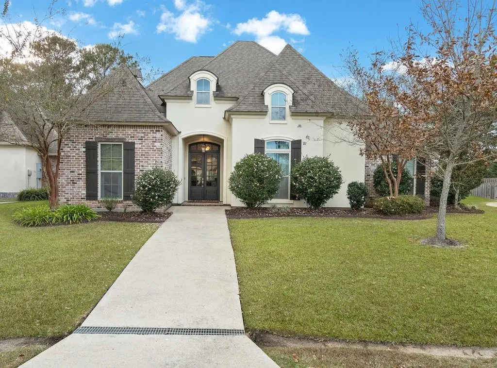 297 W Longview Court, Madisonville, LA 70447 - Image #1