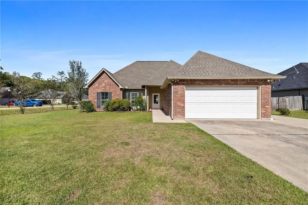 22157 Fen Street, Ponchatoula, LA 70454 - Image #1