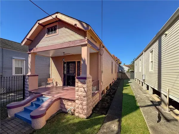 1434 Cambronne Street, New Orleans, LA 70118