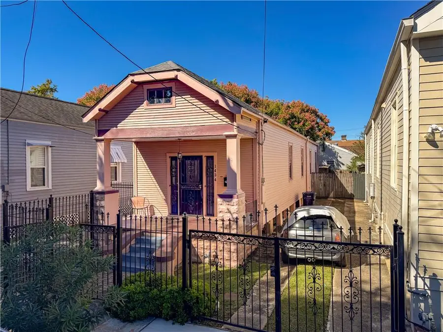 1434 Cambronne Street, New Orleans, LA 70118 - Image #2