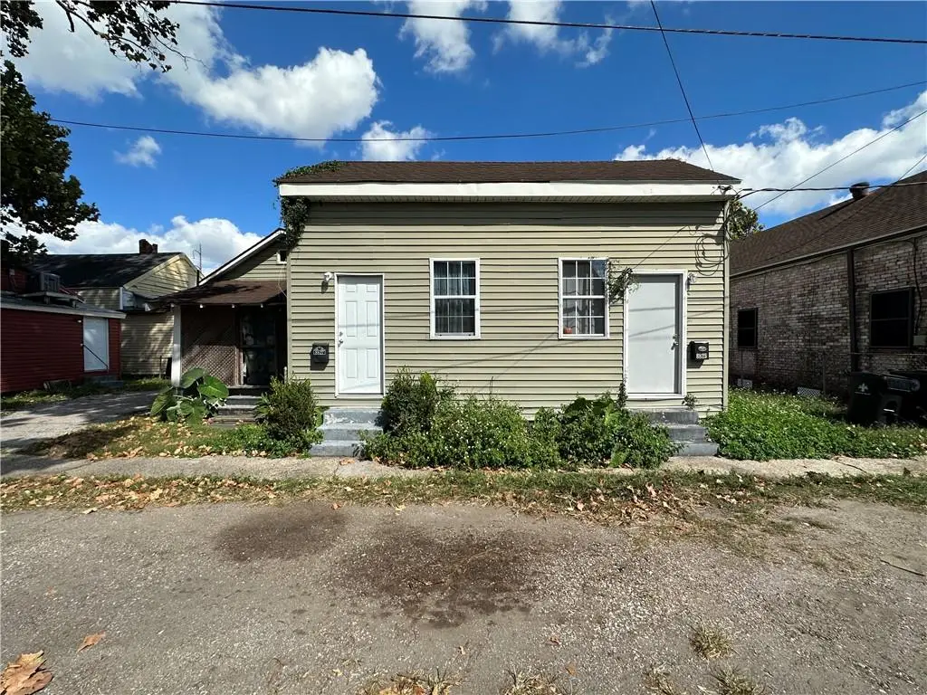 8825 27 Plum Street, New Orleans, LA 70118 - Image #1