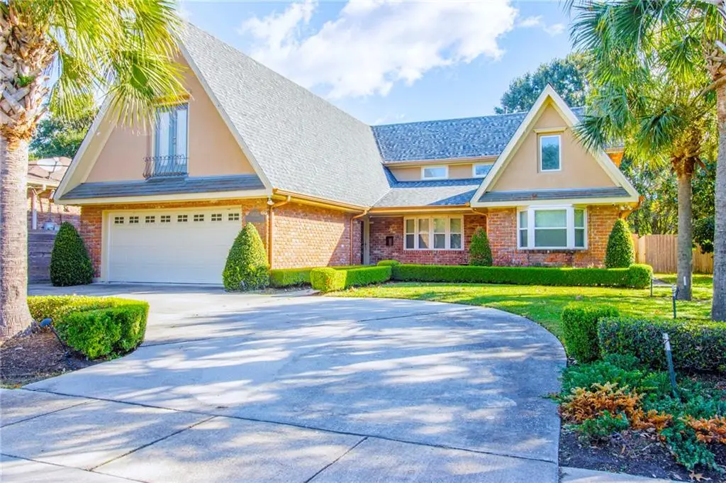 5033 Paris Avenue, New Orleans, LA 70122 - Image #1