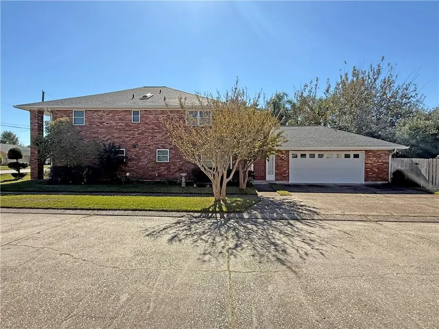 4532 Gary Mikel Avenue, Metairie, LA 70002 - Image #2