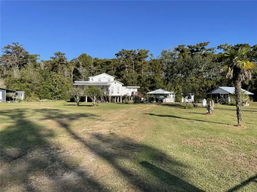 16721 Carthage Bluff Road, Springfield, LA 70462 - Image #2