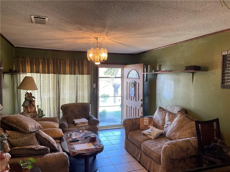 5444 Pauline Drive, New Orleans, LA 70126 - Image #3