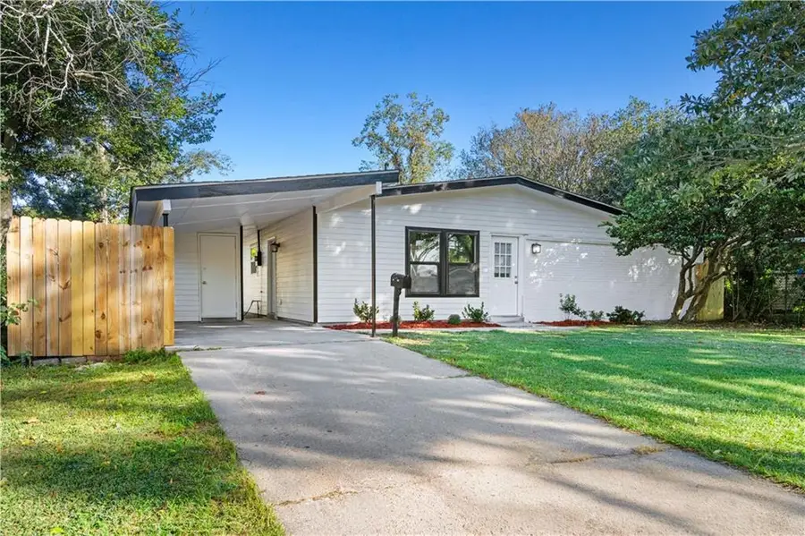 517 Fairlawn Drive, Terrytown, LA 70056 - Image #2