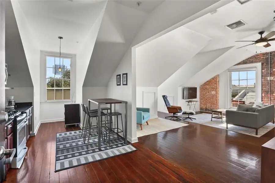 1115 Margaret Place #301, New Orleans, LA 70130 - Image #3