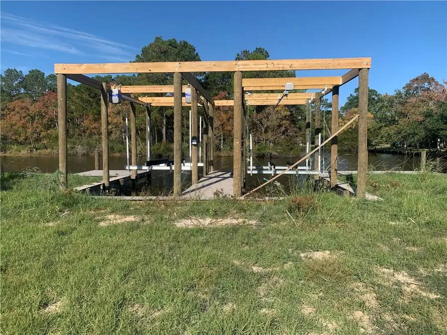 26415 Mildred Drive, Lacombe, LA 70445 - Image #2