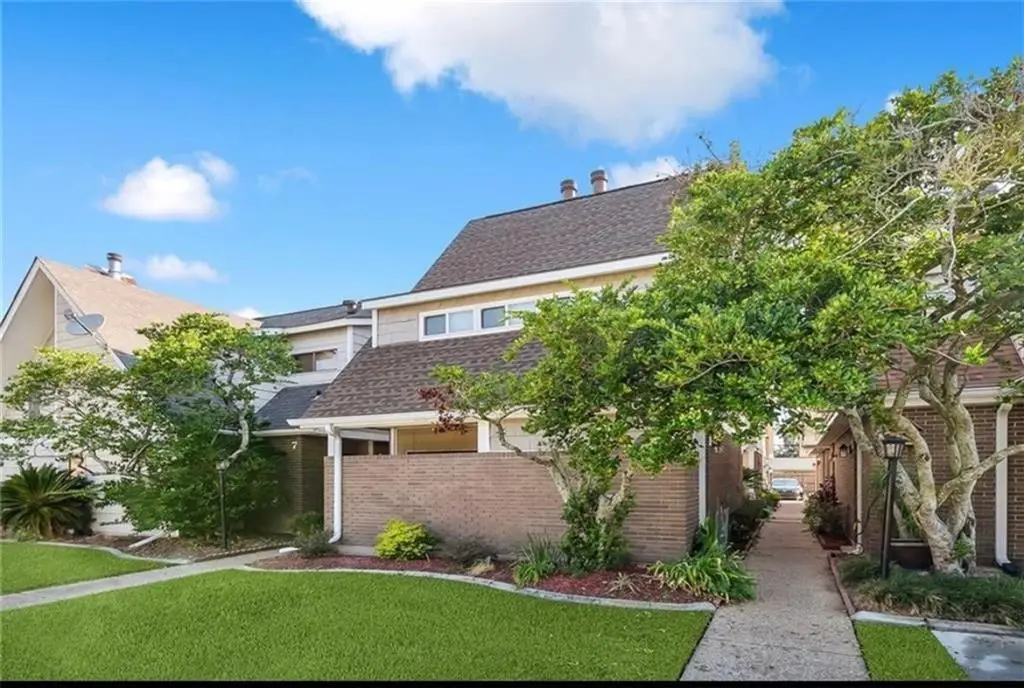 9 Brandon Hall Drive #B, Destrehan, LA 70047 - Image #1