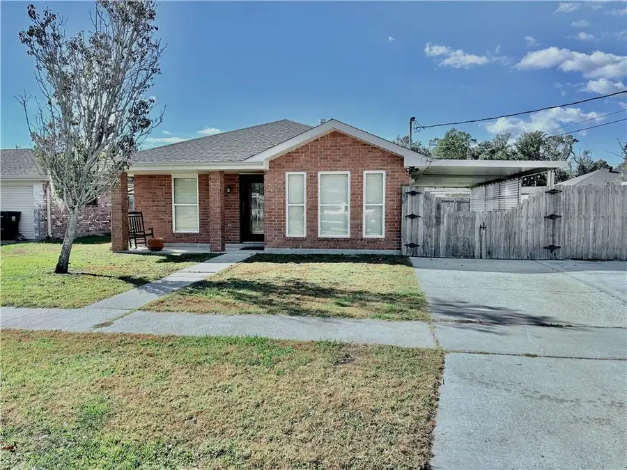 36 Woodchase Court, Violet, LA 70092 - Image #2