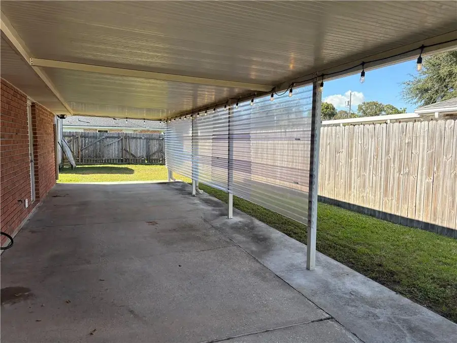 36 Woodchase Court, Violet, LA 70092 - Image #3