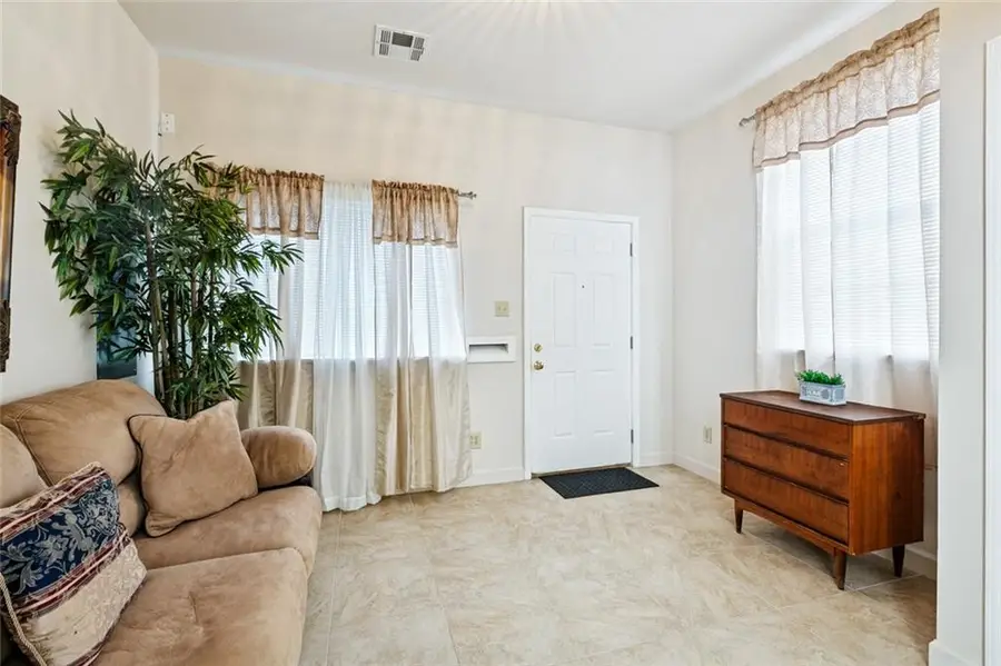 1632 N Galvez Street, New Orleans, LA 70119 - #3