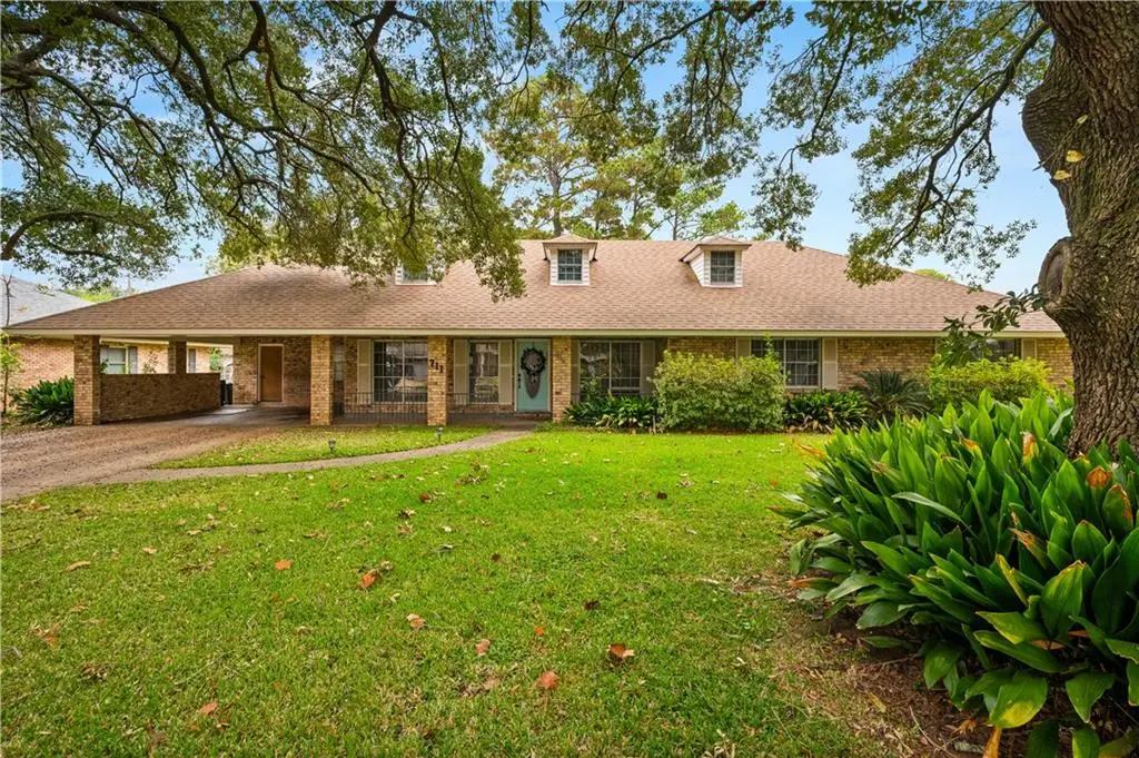711 Tanglewood Drive, Alexandria, LA 71303 - Image #1
