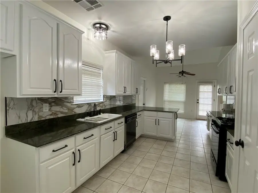 1020 Rue Chinon, Mandeville, LA 70471 - Image #3