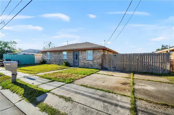 2804 Guerra Drive, Violet, LA 70092