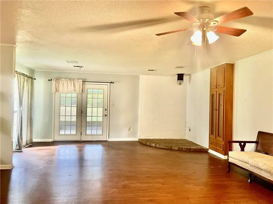 308 Iris Park Drive, Pineville, LA 71360 - Image #3