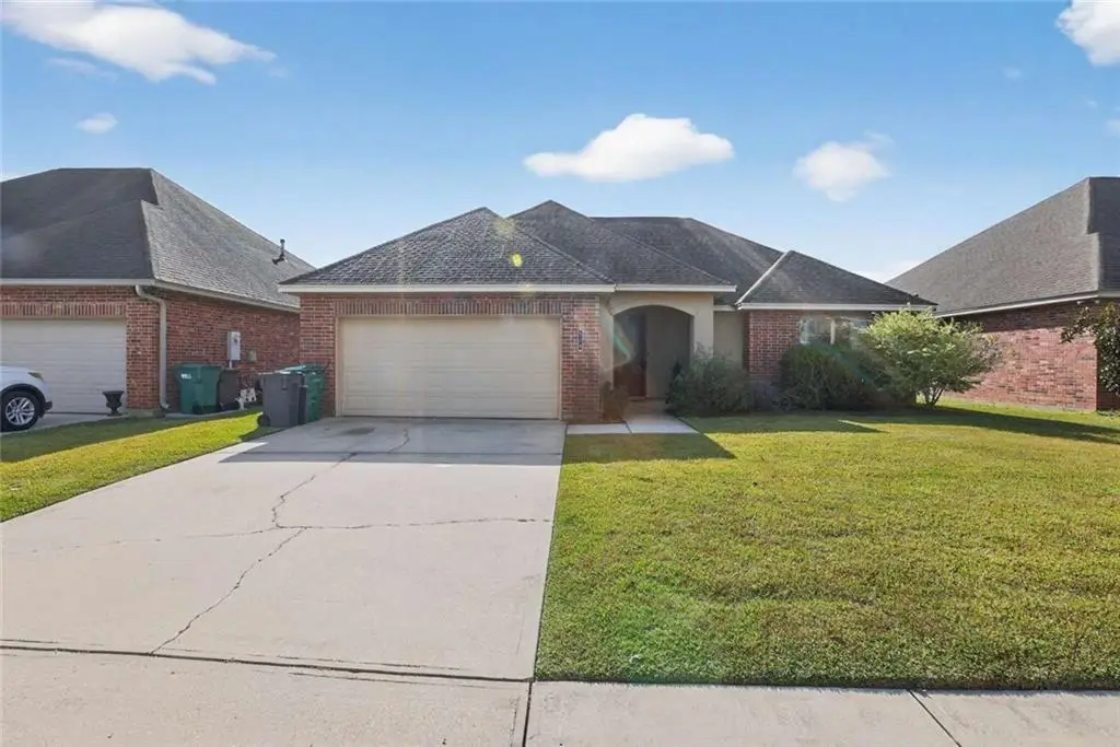 114 Cypress Sunset Drive, Broussard, LA 70518 - Image #1