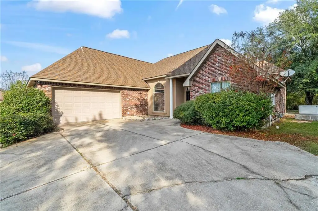 165 Wood Thrush Drive, Madisonville, LA 70447 - #1