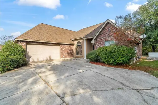 165 Wood Thrush Drive, Madisonville, LA 70447