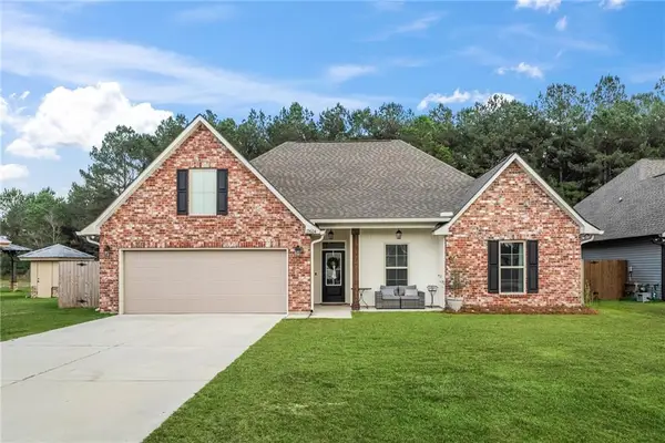 15604 Grassy Lane, Covington, LA 70435