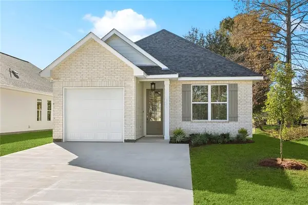 110 Matthew Drive, Des Allemands, LA 70030