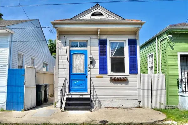 732 Pleasant Street, New Orleans, LA 70115