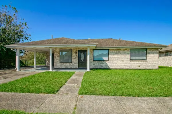 2328 Congressman Hebert Drive, Chalmette, LA 70043