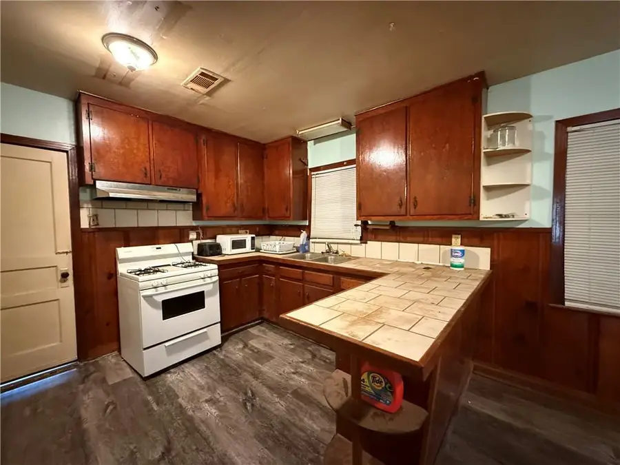 5432 Shreveport Highway, Pineville, LA 71360 - #3