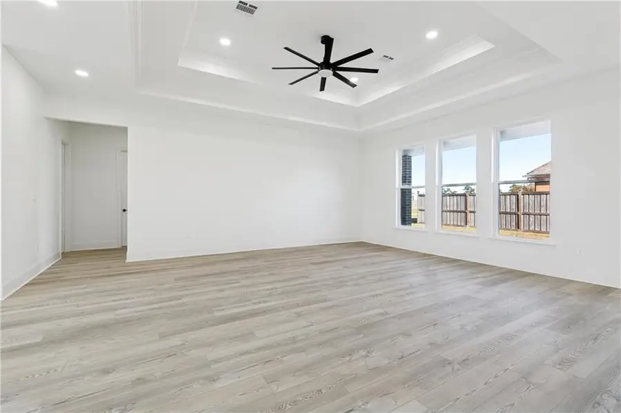 128 Heron Drive, Westwego, LA 70094 - Image #2