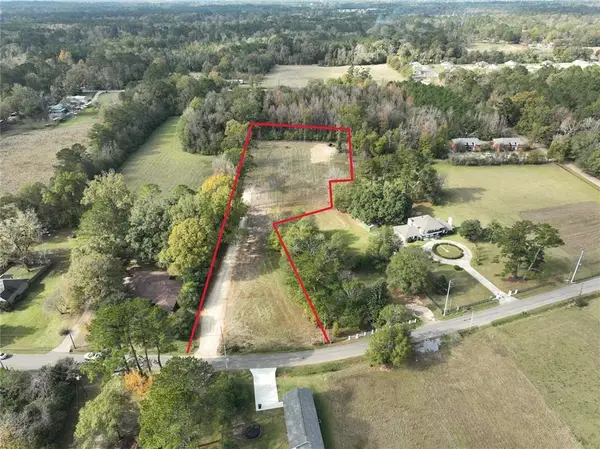 N Pine Street, Independence, LA 70403