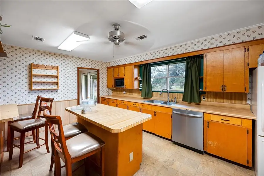 7455 Highway 1, Boyce, LA 71409 - #2