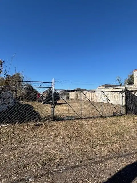 2818-22 Franklin Avenue, New Orleans, LA 70122