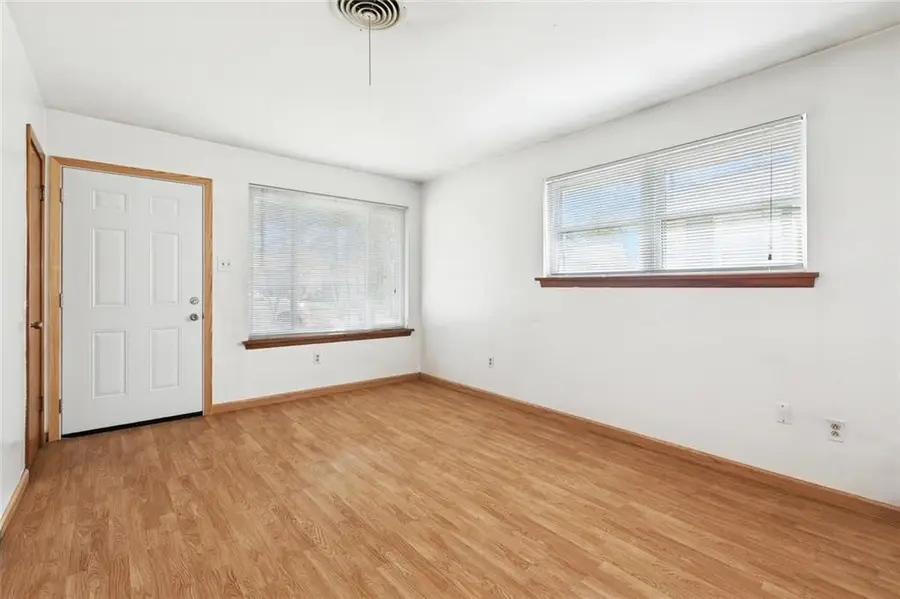 828 Colonial Club Drive, Harahan, LA 70123 - Image #3