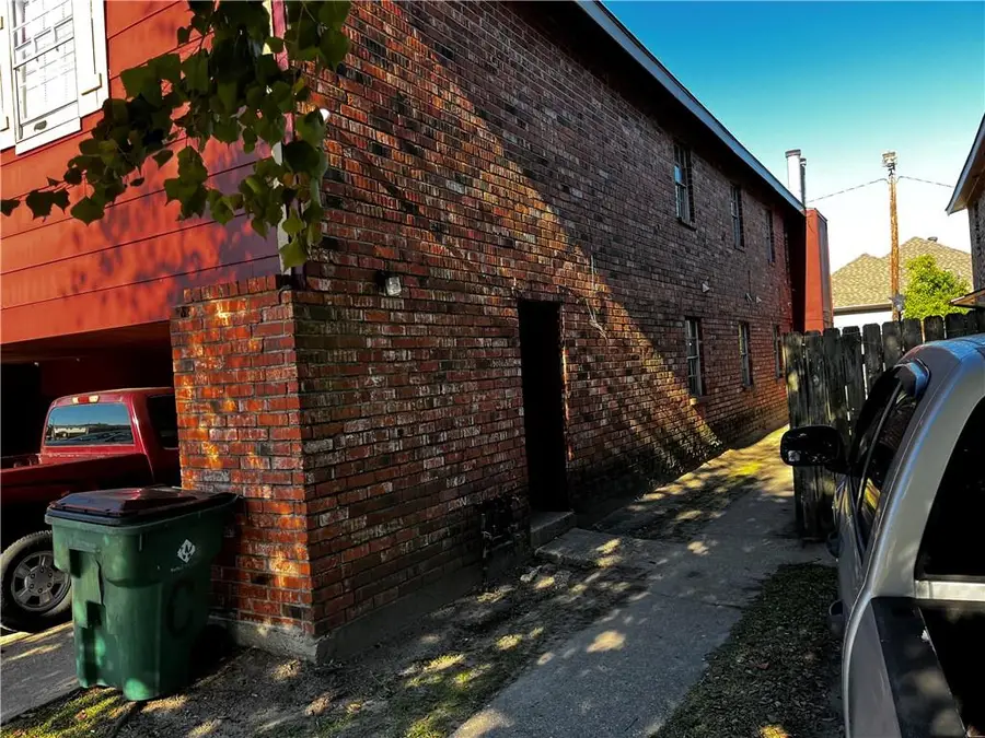 2904 N. Monterey Court, Gretna, LA 70056 - #3