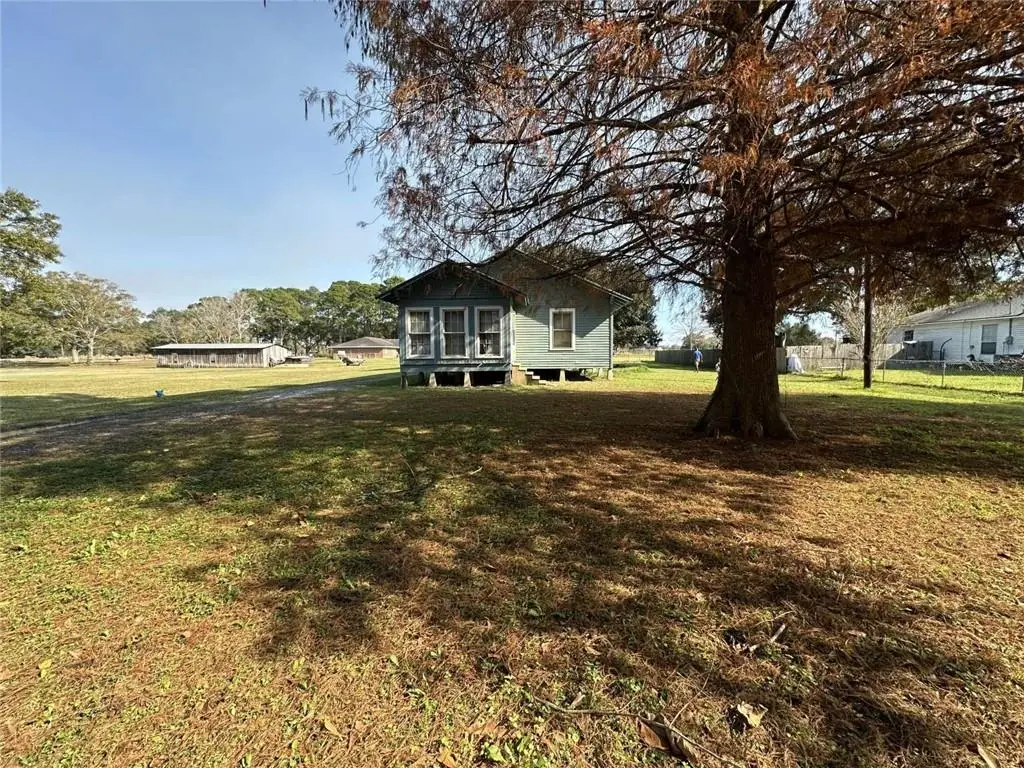 5711 Derouen Road, New Iberia, LA 70560 - #1