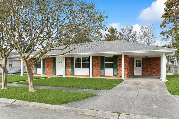 2104 Edgar Drive, Violet, LA 70092