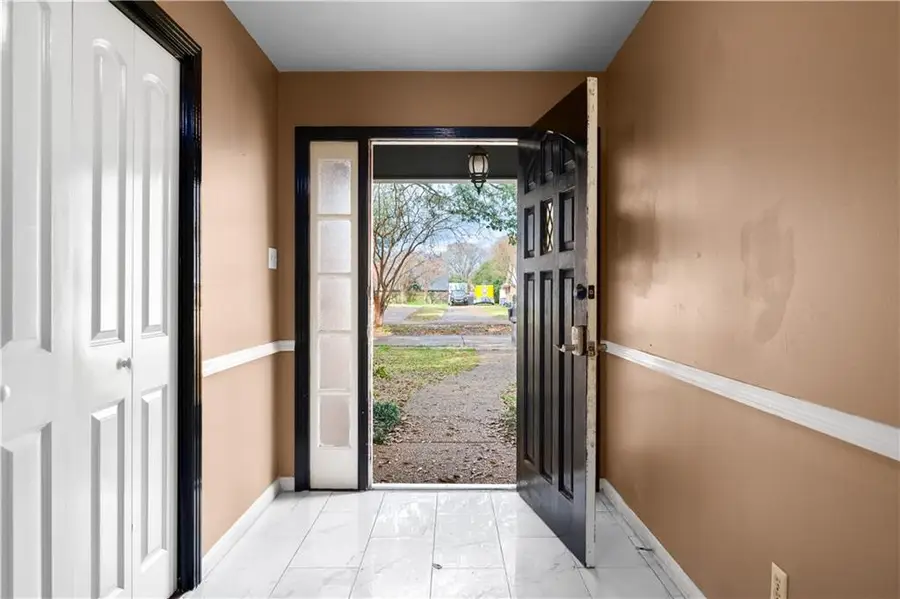 4819 Westgarden Boulevard, Alexandria, LA 71303 - #3