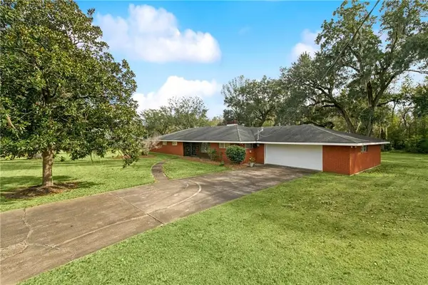 2524 Crestwood Road, Marrero, LA 70072