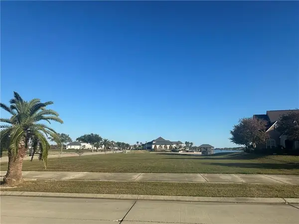 2024 Lakeshore Boulevard, Slidell, LA 70461