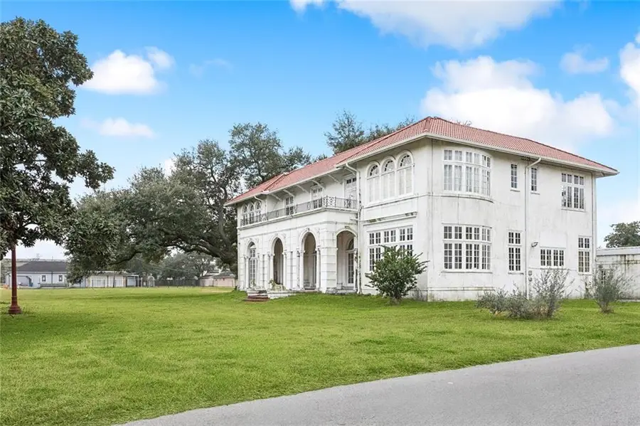 800 Barataria Boulevard, Marrero, LA 70072 - Image #2