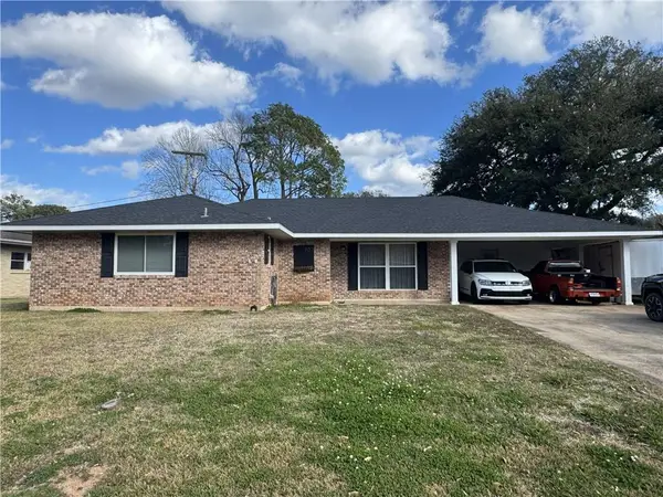 907 Snow White Drive, Alexandria, LA 71303