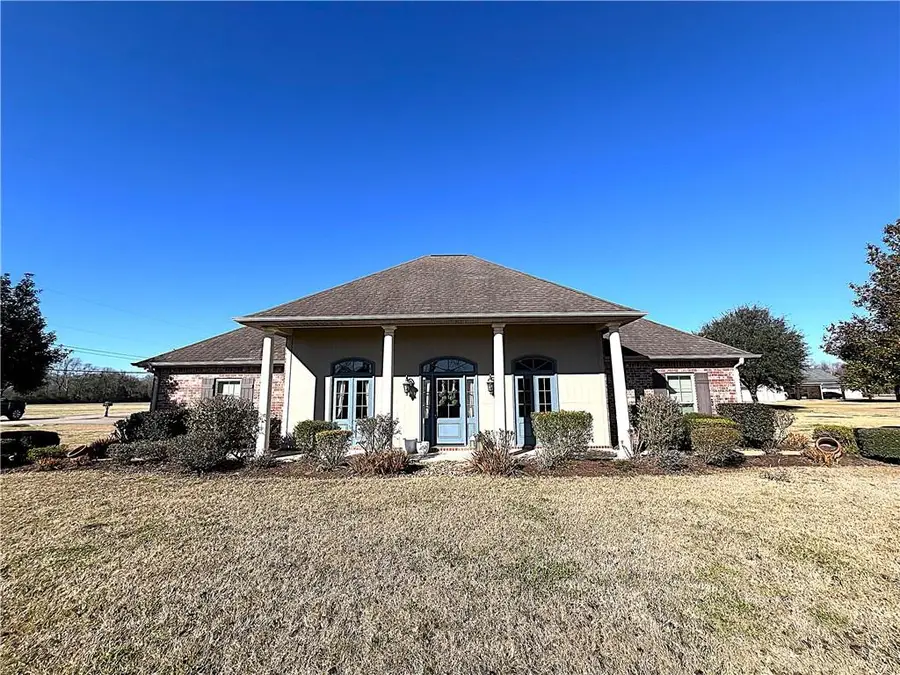 3022 Charrier Street, Hessmer, LA 71350 - #2