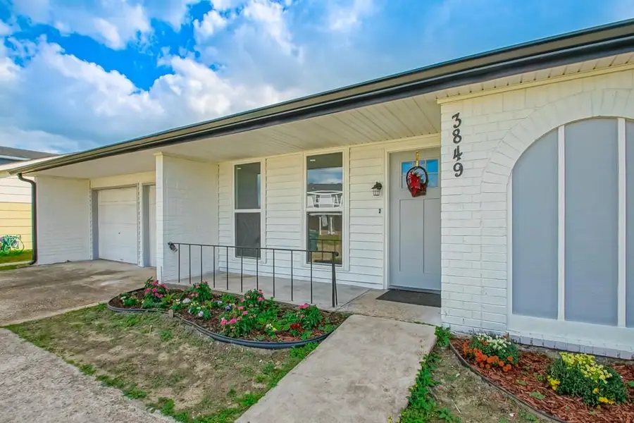 3849 Redbud Lane, Harvey, LA 70058 - Image #2