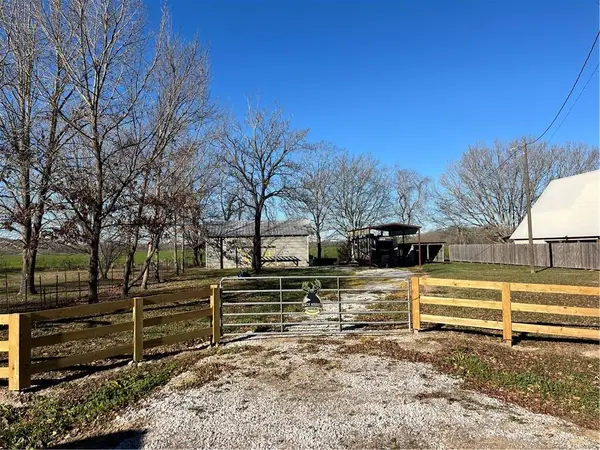 1920 Spring Bayou Road, Marksville, LA 71351