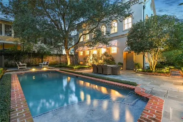 1518 First Street, New Orleans, LA 70130