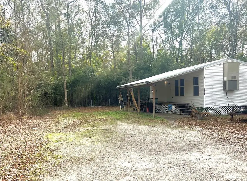 39084 Craddock Lane, Pearl River, LA 70452 - Image #1