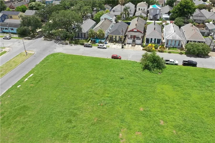 630 Atlantic Avenue, New Orleans, LA 70114 - #2