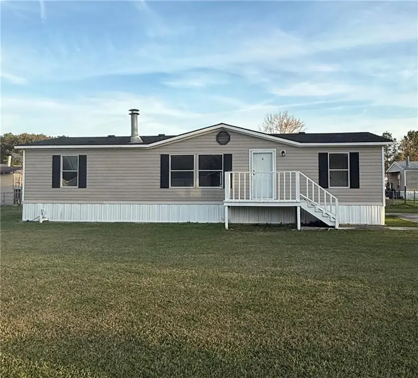 50332 Michael Paul Drive, Loranger, LA 70446 - Image #1