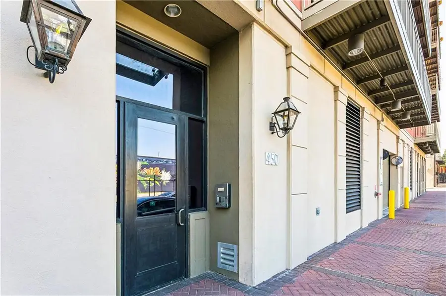 450 John Churchill Chase Street #304, New Orleans, LA 70130 - #3